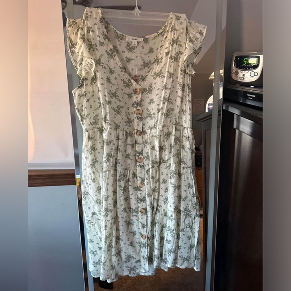 Floral dress - Picture 1 of 1